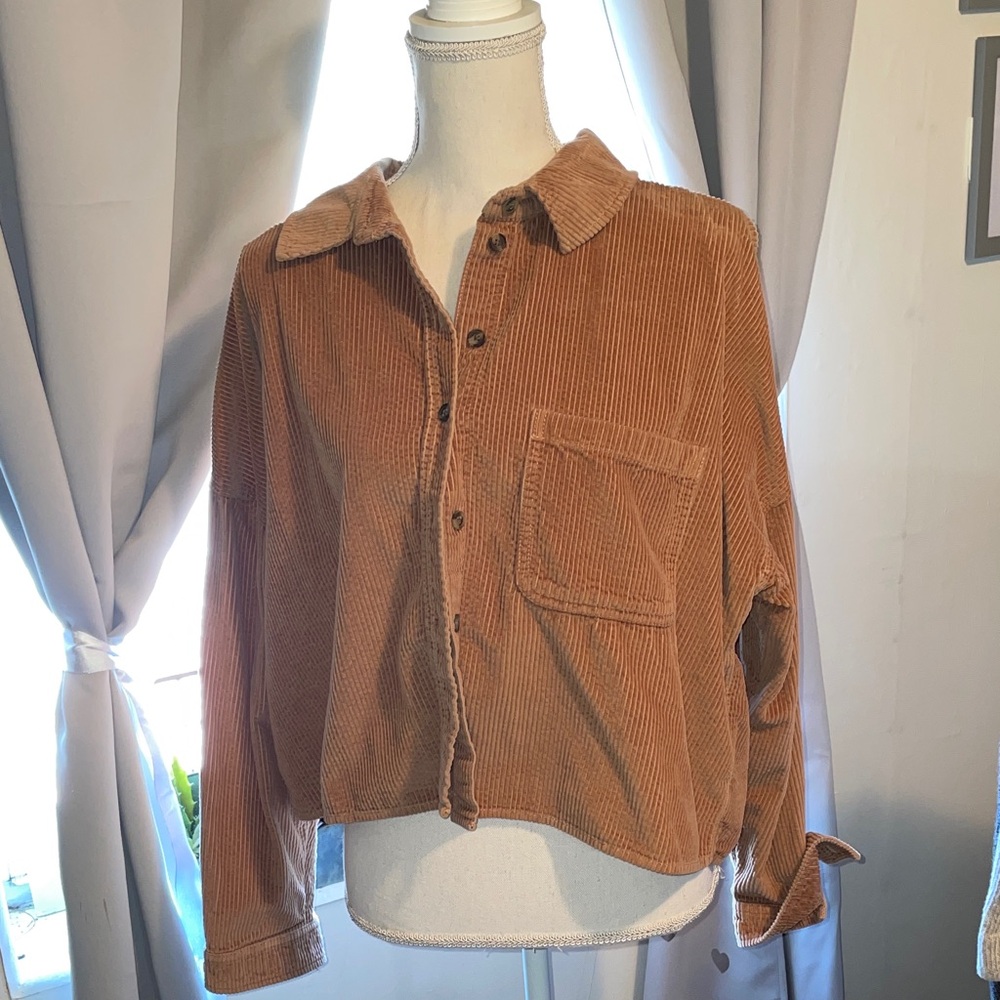 American Eagle Corduroy Button down